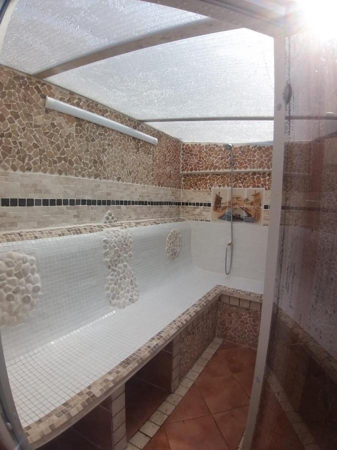La Casa De Huespedes Apartment Пуебла де Вайбона Екстериор снимка