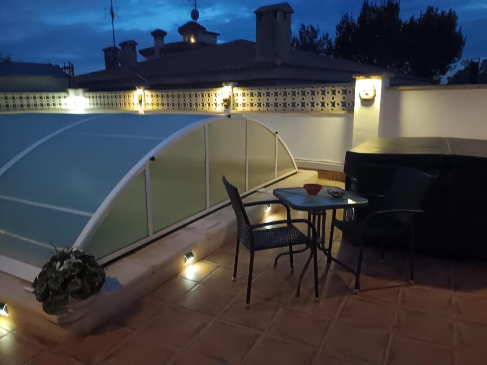 La Casa De Huespedes Apartment Пуебла де Вайбона Екстериор снимка